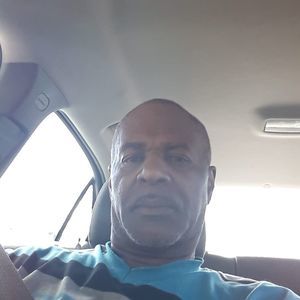 Meet your Posher, Roy